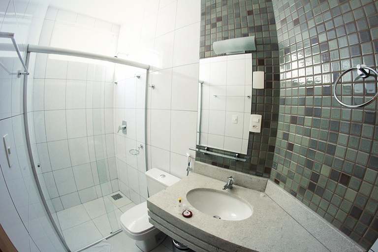 Bathroom 4, Rede Andrade Rondonopolis, Rondonópolis