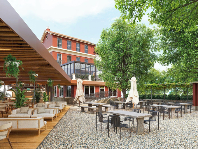 Outdoor dining, B&B Croce Federale Solduno, Locarno