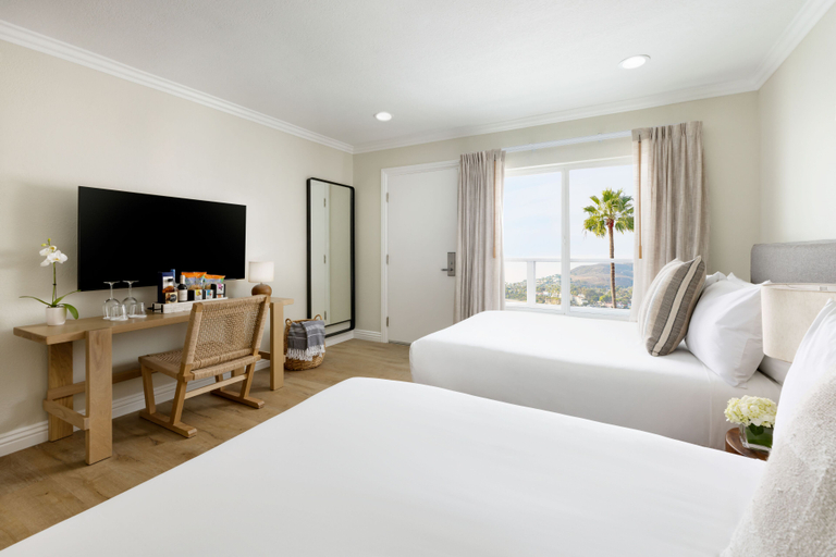 Others 2, Pacific Edge Oceanfront Hotel, Orange