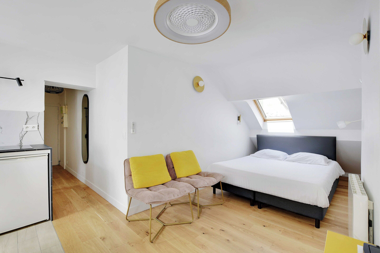 Bedroom 5, Charming studio for 2 people - Bastille, Paris