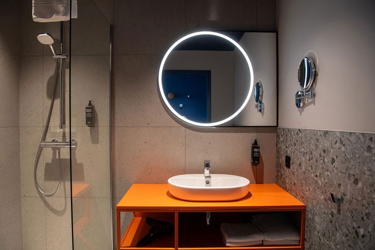 Bathroom 4, ibis Styles Katowice Airport, Lubliniec