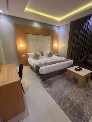 Bedroom 3, SMO Suite Hotel, Riyadh