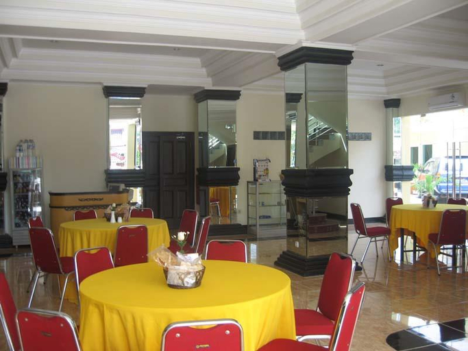 Food & Drinks 5, Topstar Hotel, Blora