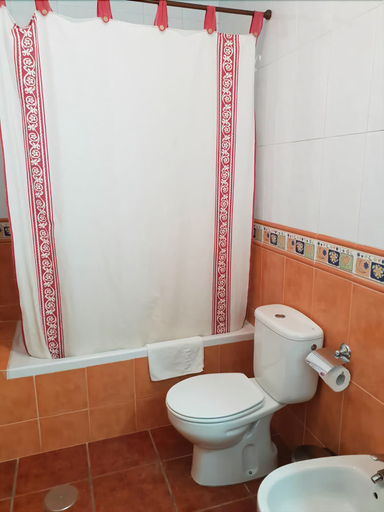 Bathroom 3, Hostal Rural Ruta de las Nieves, Granada
