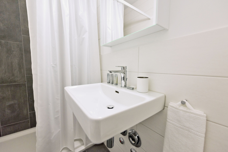 Bathroom 4, TouchBed City Apartments, Sankt Gallen