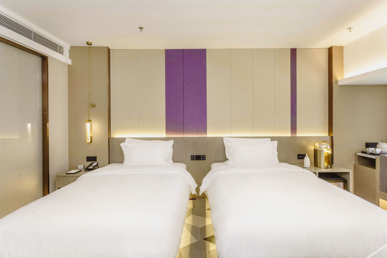 Bedroom 2, Lavande Hotel (Yining City Government Store), Ili Kazakh