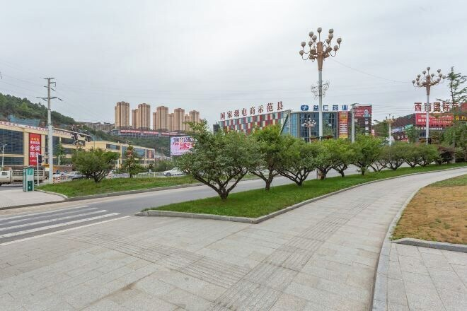 Exterior & Views 2, CHUXI GRAND HOTEL, Tongren