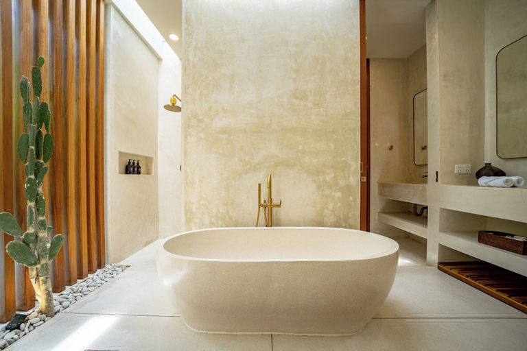 Bathroom 2, Villa Kuma Bingin, Badung