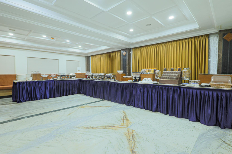 Buffet, Hotel Nivaara By VYDA, Chittoor