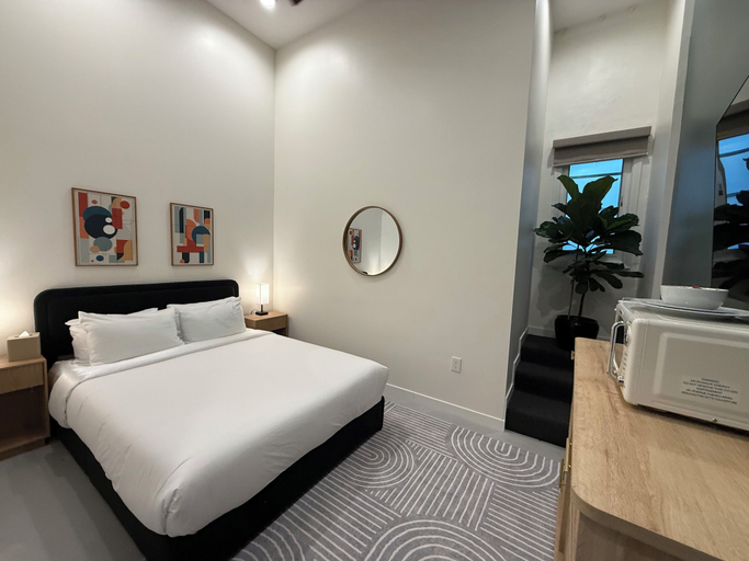 Bedroom 3, Hotel Royal, Los Angeles