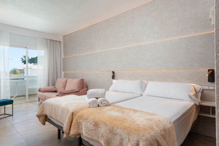 Bedroom 3, Hotel Condesa, Baleares