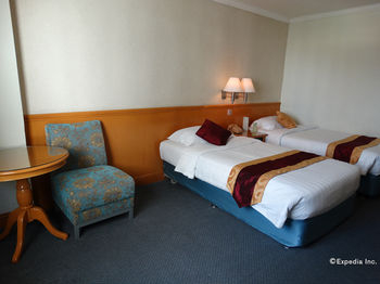 Others 5, Aloha Hotel, Manila City