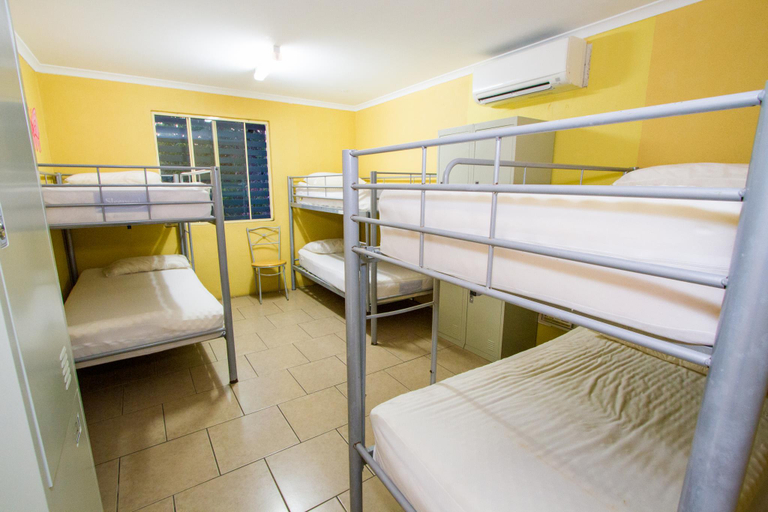 Bedroom 4, 1770 Beachside YHA, Miriam Vale