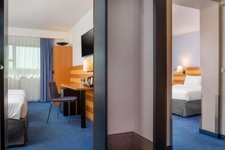Bedroom 4, IntercityHotel Frankfurt Airport Terminal 3, Frankfurt am Main