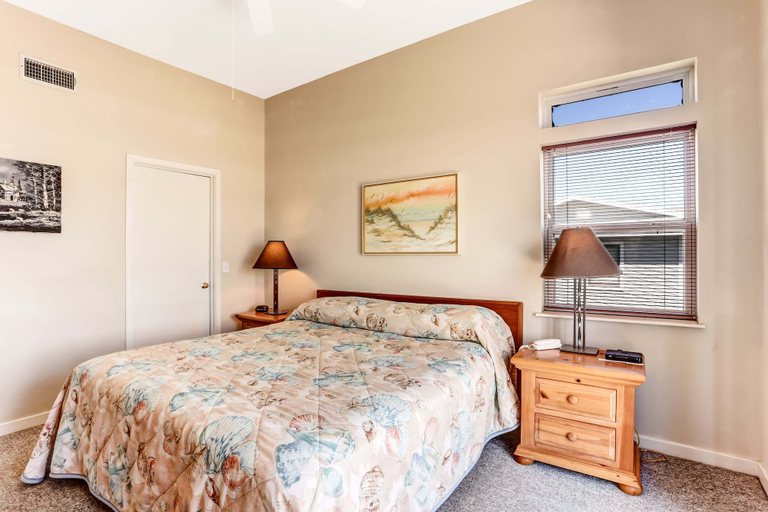 Interior 5, 812 S Fletcher Ave, Nassau