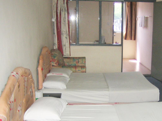 Bedroom 4, Oriental Inn, Kuching