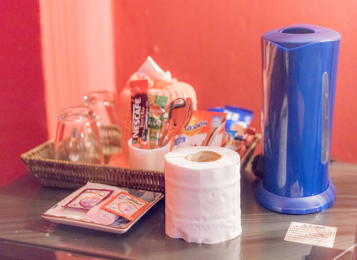 Food & Drinks 4, Rumluek Bangkok, Lak Si