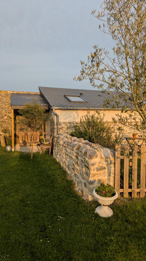 Exterior & Views 2, La Bonne du Cure, Manche