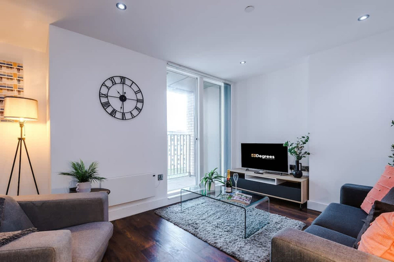 Room 2, NEW Stunning 2 Bed Flat in Manchester Sleeps 4, Manchester