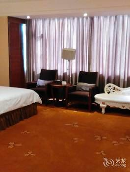 Guestroom 3, Jin De Bao Hotel, Meizhou
