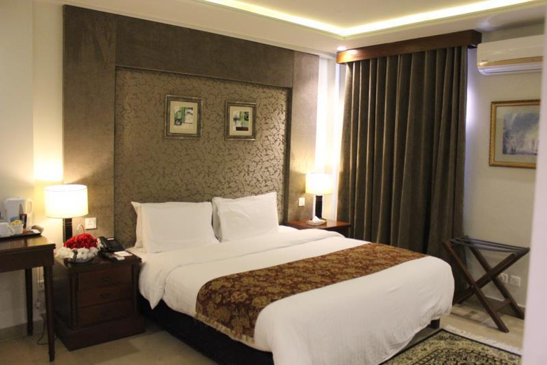 Others 4, Hotel One Super Islamabad, Islamabad