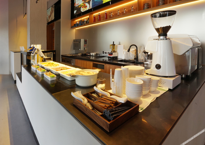 Food & Drinks 4, Poltton Century Hotel, Huizhou
