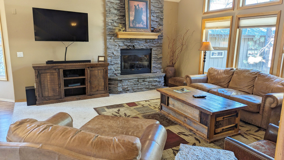Interior 1, Mcnary 20, Deschutes