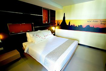 Others 3, Ds67 Suites, Wattana