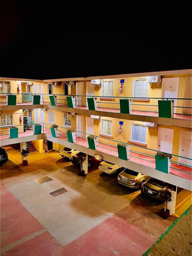 Others 4, Hotel Aeropuerto Tijuana, Tijuana