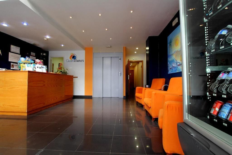 Public Area 3, Hotel Quatre Llunes, Alicante