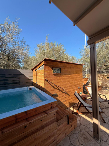 Sport & Beauty, Elia House, Crete