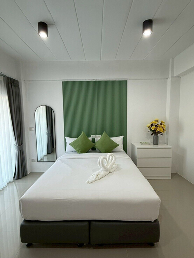Room 4, I Am Daily Mansion, Pluak Daeng