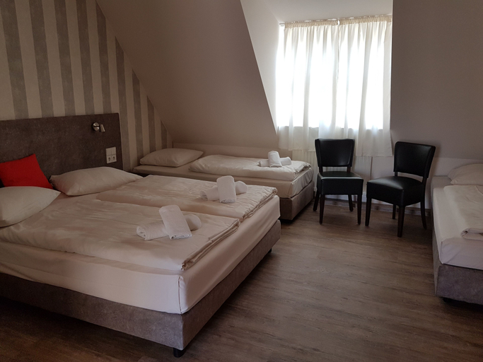 Bedroom 4, Hotel zum Weissen Ross, Nordsachsen