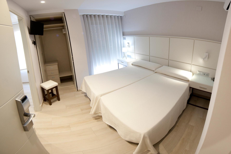 Bedroom 2, Hostal Loimar, Málaga