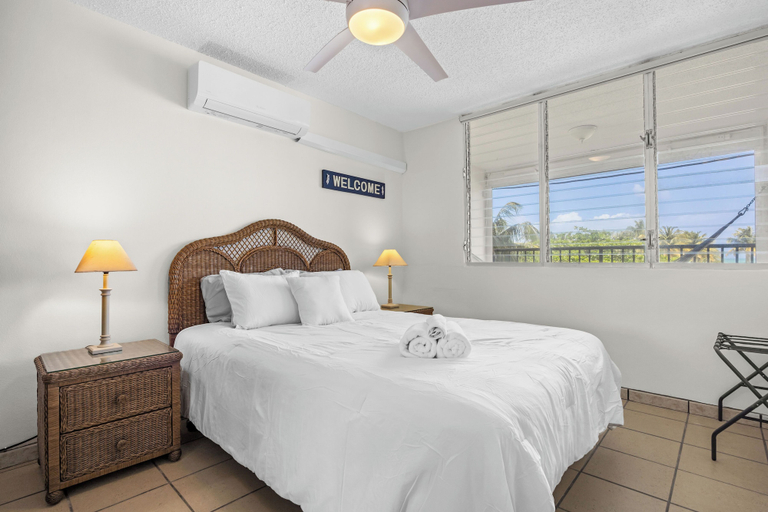 Room 3, Playa Azul by Otium