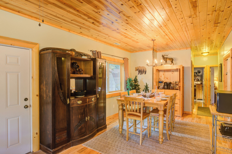 Interior 3, Muley Hollow, Fremont