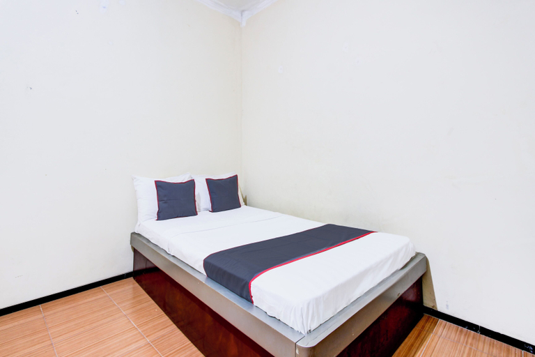 Others 3, Hotel O Ump Near Rs Margono, Banyumas