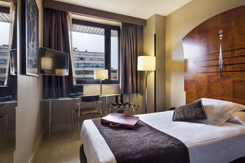Others 5, Hotel Acta City47, Barcelona