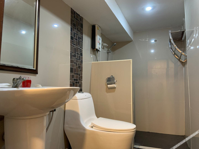 Bathroom 4, The ESSE Hotel Pattaya, Pattaya