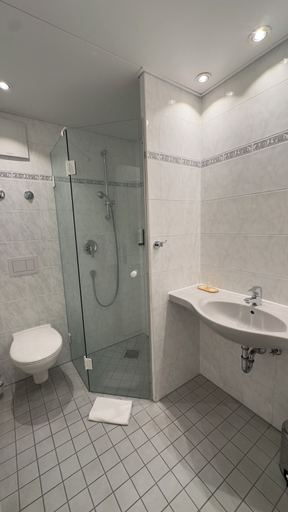 Bathroom 5, Hotel Gasthof zur Post Benediktbeuern, Bad Tölz-Wolfratshausen