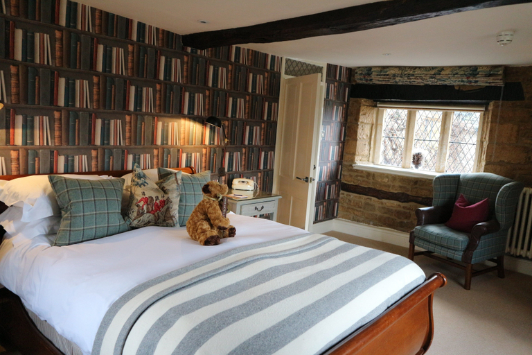 Bedroom, The Broadway Hotel, Worcestershire