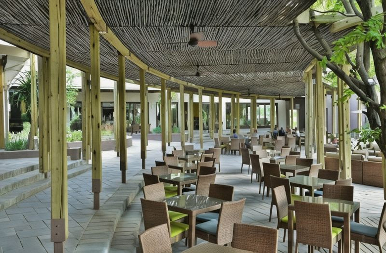 Food & Drinks 5, Cresta Maun Hotel, Ngamiland East
