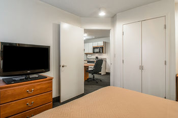 Others 4, Birch Hill Suites Columbia, Boone