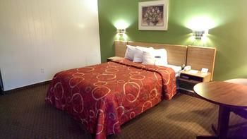 Others 4, Motel 6 Harrisonburg, VA - South, Harrisonburg