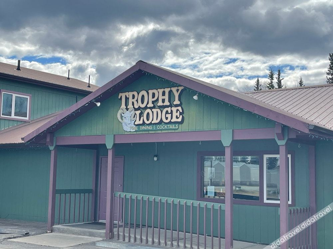 Others 5, Trophy Lodge Accommodations, Southeast Fairbanks