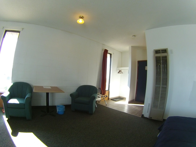 Bedroom 2, Rycroft Hotel, Division No. 19
