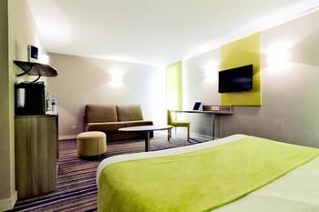 Others 4, Hôtel Kyriad Lyon Est, Rhône