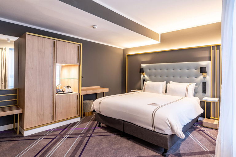 Bedroom 2, Premier Inn Saarbruecken City Centre, Regionalverband Saarbrücken