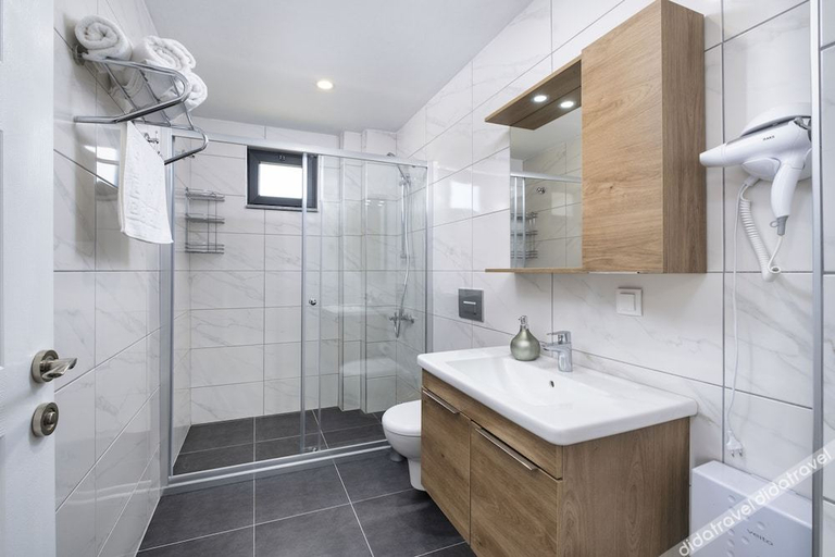 Bathroom 3, Orion Apart Tekirova, Kemer