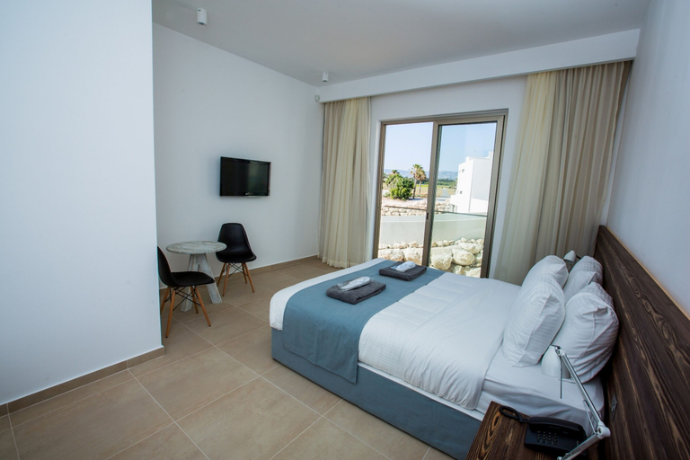 Bedroom 2, Gold Lagoon Kosher Hotel